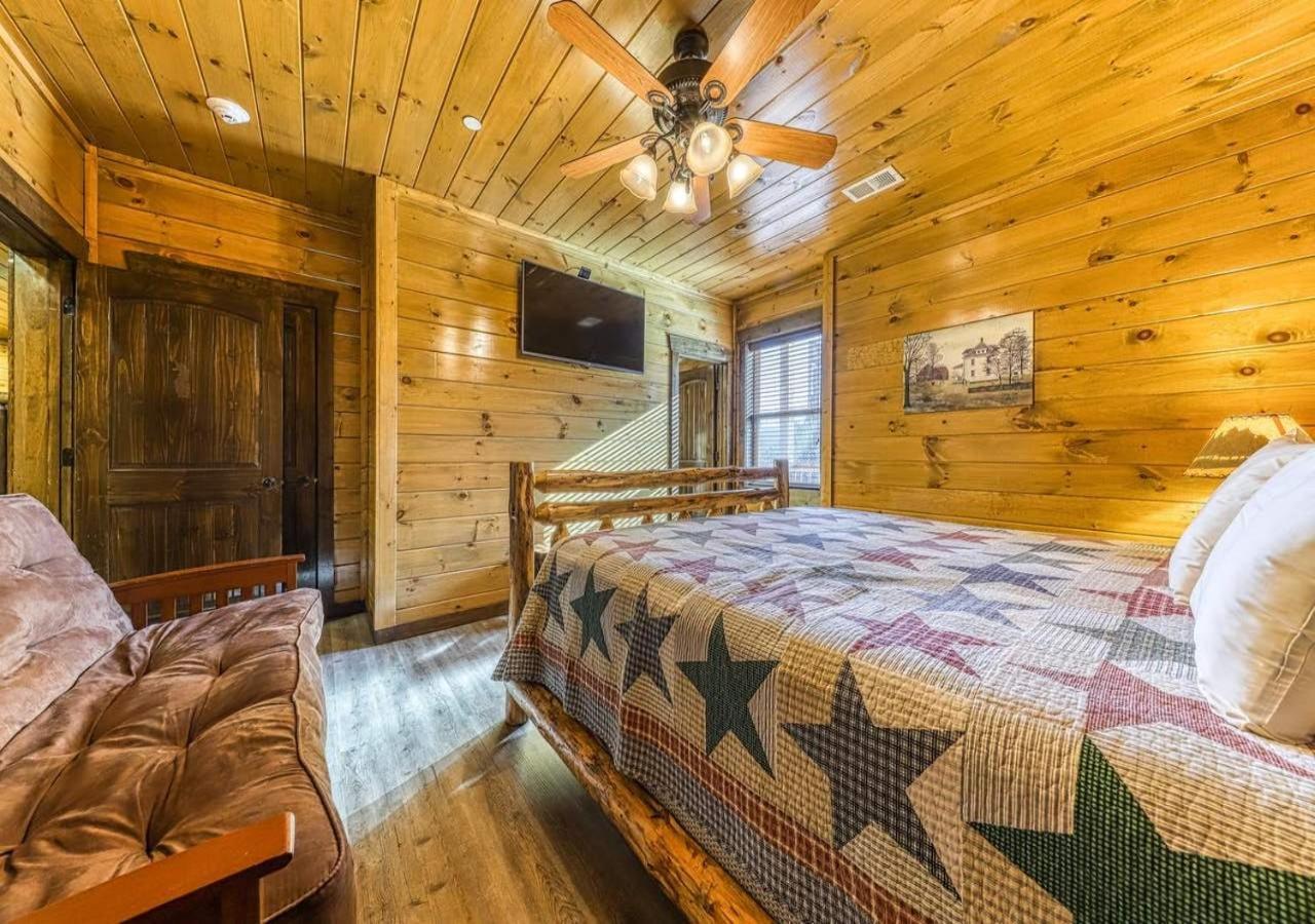 Mountain Splash Lodge - Pigeon Forge, Tn سيفيرفيل المظهر الخارجي الصورة